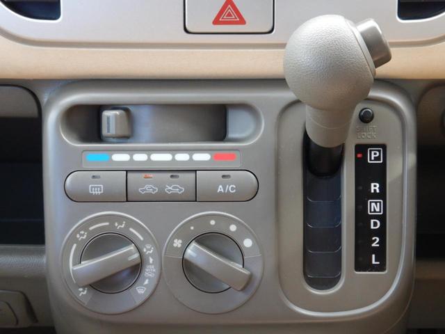 S 1年保証付 走行60千km 純正CDオーディオ キーレスエントリー 電動格納ミラー ベンチシート ライトレベライザー 運転席・助手席エアバック タイミングチェーン エアコン ABS パワーウィンドウ(13枚目)