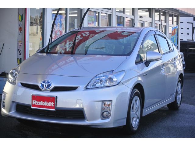 プリウス Ｓ　ワンオーナー禁煙車ナビ走行３万キロ台（3枚目）