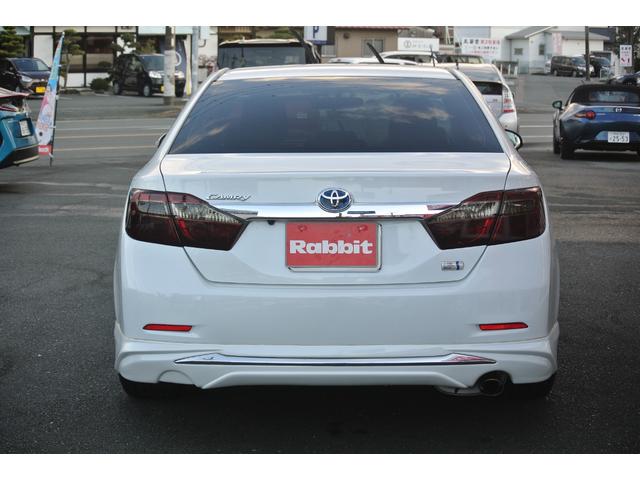 カムリ ハイブリッド　Ｇパッケージ　スピンドルグリルフルエアロ割れ無しテイン車高調１９ＡＷ（5枚目）