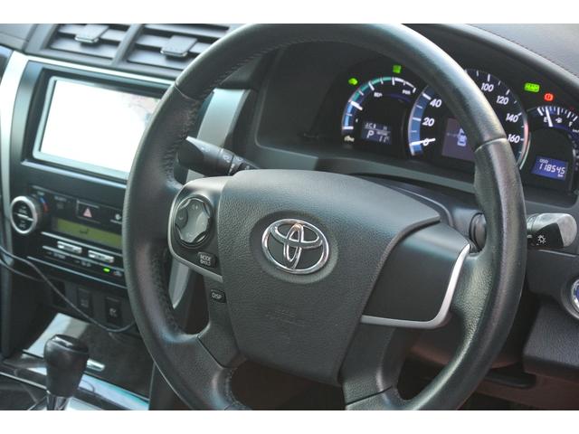 カムリ ハイブリッド　Ｇパッケージ　スピンドルグリルフルエアロ割れ無しテイン車高調１９ＡＷ（11枚目）