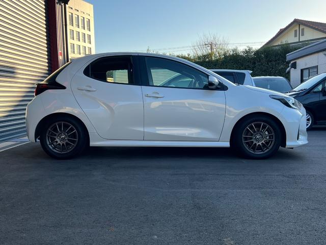 ヤリス カップカー 専用チューニング ロールケージ/専用サスペンション/6点式シートベルト/GAZOOレーシングレコーダー/水冷式オイルクーラー/エンジンタグ付き(6枚目)