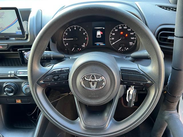 ヤリス カップカー 専用チューニング ロールケージ/専用サスペンション/6点式シートベルト/GAZOOレーシングレコーダー/水冷式オイルクーラー/エンジンタグ付き(15枚目)