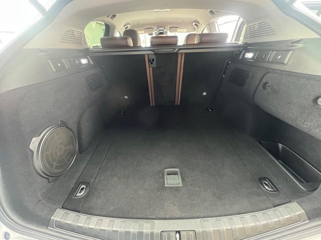 ステルヴィオ ファーストエディション　４００台限定車／ターボ／２８０ＰＳ／ｈａｒｍａｎｋａｒｄｏｎサウンド／茶レザーシート／パワーバックドア／シートヒーター／ディスプレイオーディオ／バックカメラ／前後ドラレコ（36枚目）