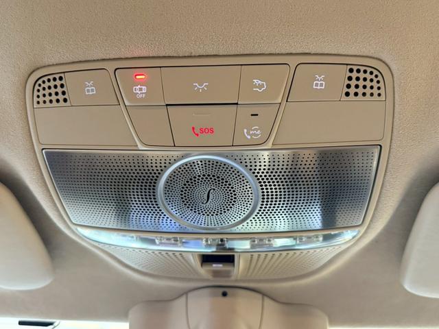 Gクラス G63 AMGレザーエクスクルーシブパッケージ 艶消しブラックラッピング(32枚目)