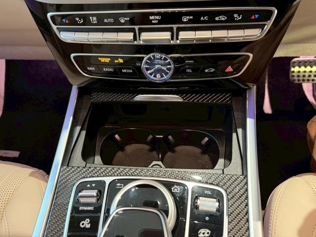 Gクラス G63 AMGレザーエクスクルーシブパッケージ 艶消しブラックラッピング(33枚目)