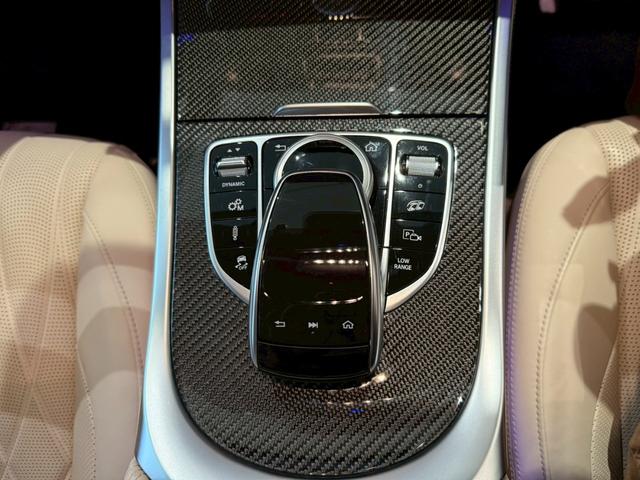 Gクラス G63 AMGレザーエクスクルーシブパッケージ 艶消しブラックラッピング(37枚目)