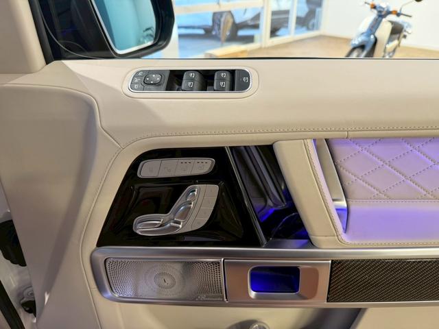 Gクラス G63 AMGレザーエクスクルーシブパッケージ 艶消しブラックラッピング(40枚目)
