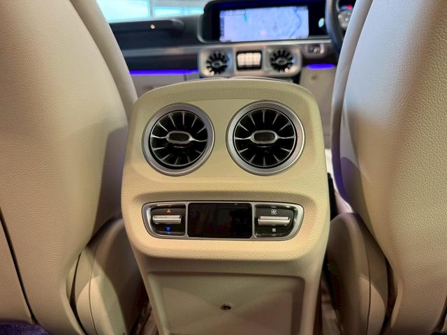 Gクラス G63 AMGレザーエクスクルーシブパッケージ 艶消しブラックラッピング(64枚目)