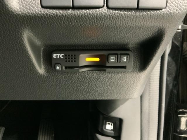 フリードハイブリッド ハイブリッド・EX HSENSING1年保証ワンオ-ナ-ナビ 1オナ 地デジフルセグTV シ-トヒ-タ- 整備記録簿 リヤカメラ LEDライト フルオートエアコン ABS ドラレコ付 DVD再生可 サイドエアバッグ(13枚目)