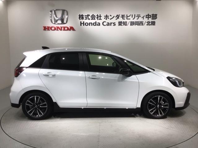フィット e:HEVRS HSENSING 新車保証 試乗車 ワンオ-ナ- エアバッグ ナビ&TV パワーウィンドウ 助手席エアバッグ Dレコ フルセグテレビ LEDヘッドランプ セキュリティアラーム フルオートエアコン(51枚目)