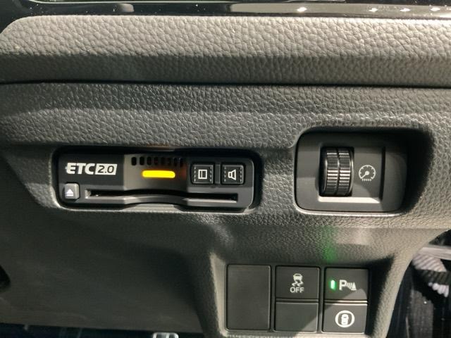 シビック EX HSENSING最長5年保証ワンオ-ナ- Rカメ 衝突被害軽減ブレーキ スマートキーシステム 1オーナー車 LEDライト 地デジフルセグ ナビTV シートH オートエアコン セキュリティアラーム(12枚目)