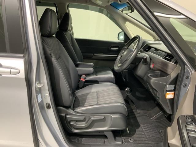 フリードハイブリッド ハイブリッド・ＥＸ　Ｈ　ＳＥＮＳＩＮＧ　最長５年保証　ワンオ－ナ－　ナビＶＸＭ－１９４ＶＦｉ　ＴＶ　ＲカメラＤＶＤ　ＥＴＣ　ＬＥＤライト　両側電動ドアＶＳＡ　クルコン　アルミ　スマ－トキ－　スペアキ－　整備記録簿　ＡＡＣ（17枚目）