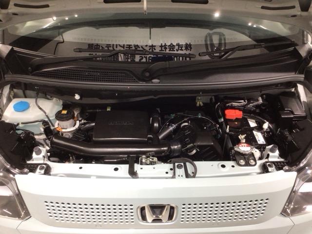 専門業者にて内外装のクリーニングを実施しております！