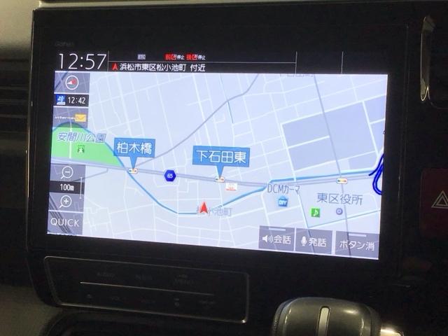 アップルカープレイ対応ギャザズナビ搭載です。知らない道も安心ですね！