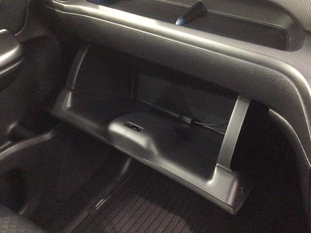 フリード+ハイブリッド ハイブリッドG・ホンダセンシング 1年保証 ワンオ-ナ- ナビVXM-174VFi TV Rカメラ BTオ-ディオ DVD ETC LEDライト 両側電動ドア VSA クルコン スマ-トキ- 盗難防止装置 整備記録簿 AAC 衝突軽減(28枚目)