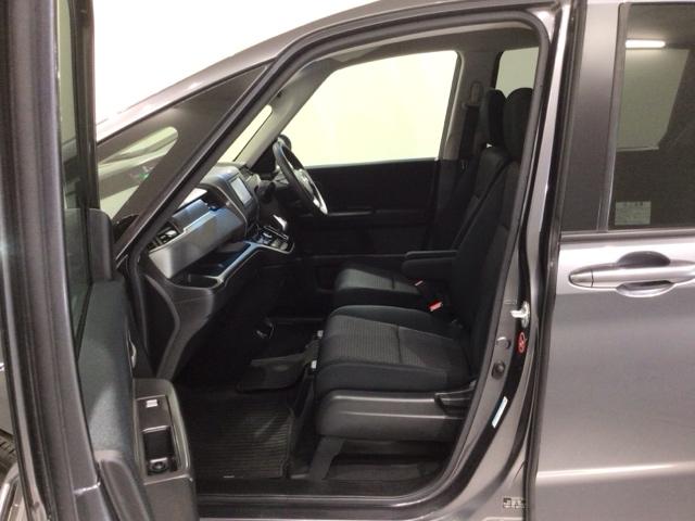 フリード+ハイブリッド ハイブリッドG・ホンダセンシング 1年保証 ワンオ-ナ- ナビVXM-174VFi TV Rカメラ BTオ-ディオ DVD ETC LEDライト 両側電動ドア VSA クルコン スマ-トキ- 盗難防止装置 整備記録簿 AAC 衝突軽減(29枚目)