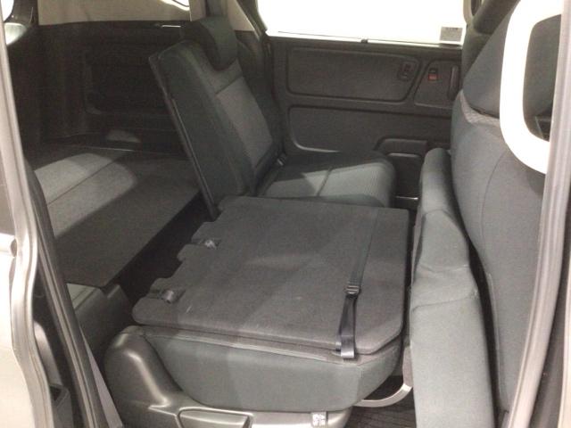 フリード+ハイブリッド ハイブリッドG・ホンダセンシング 1年保証 ワンオ-ナ- ナビVXM-174VFi TV Rカメラ BTオ-ディオ DVD ETC LEDライト 両側電動ドア VSA クルコン スマ-トキ- 盗難防止装置 整備記録簿 AAC 衝突軽減(31枚目)