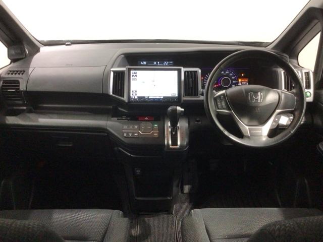 ステップワゴンスパーダ パワーエディション　１年保証　ナビＶＸＭ－１３５ＶＦＮｉ　ＴＶ　Ｒカメラ　ＣＤ録音　ＤＶＤ　ＥＴＣ　ＨＩＤ　両側電動ドア　ＶＳＡ　アルミ　キ－レス　盗難防止装置　整備記録簿　ＡＡＣ　ドアバイザ－　Ｗエアバッグ　横滑り防止（7枚目）