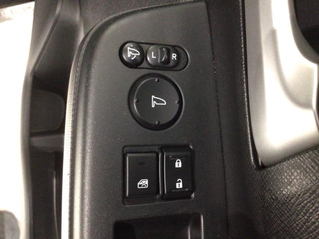 ステップワゴンスパーダ パワーエディション　１年保証　ナビＶＸＭ－１３５ＶＦＮｉ　ＴＶ　Ｒカメラ　ＣＤ録音　ＤＶＤ　ＥＴＣ　ＨＩＤ　両側電動ドア　ＶＳＡ　アルミ　キ－レス　盗難防止装置　整備記録簿　ＡＡＣ　ドアバイザ－　Ｗエアバッグ　横滑り防止（15枚目）