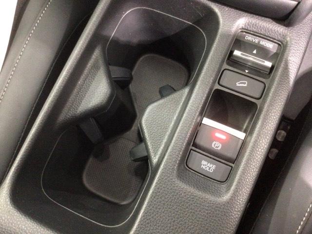 ヴェゼル ｅ：ＨＥＶＺ　Ｈ　ＳＥＮＳＩＮＧ　最長５年保証　ワンオ－ナ－　純正ナビ　ＴＶ　Ｒカメラ　ＢＴオ－ディオ　ＥＴＣ　ＬＥＤライト　ＶＳＡ　シ－トヒ－タ－　クルコン　アルミ　スマ－トキ－　盗難防止装置　整備記録簿　ＡＡＣ（24枚目）