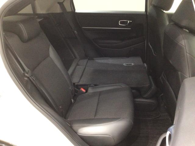 ヴェゼル ｅ：ＨＥＶＺ　Ｈ　ＳＥＮＳＩＮＧ　最長５年保証　ワンオ－ナ－　純正ナビ　ＴＶ　Ｒカメラ　ＢＴオ－ディオ　ＥＴＣ　ＬＥＤライト　ＶＳＡ　シ－トヒ－タ－　クルコン　アルミ　スマ－トキ－　盗難防止装置　整備記録簿　ＡＡＣ（31枚目）