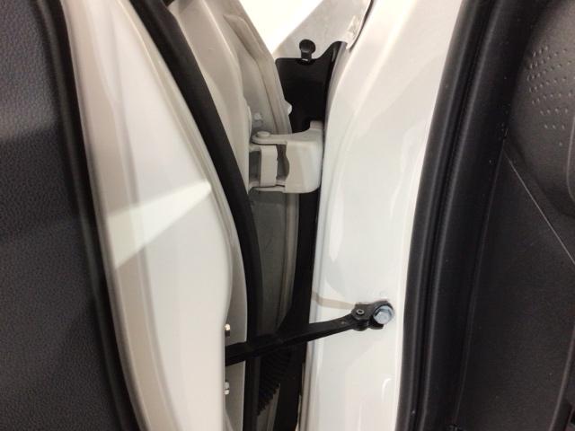 ヴェゼル ｅ：ＨＥＶＺ　Ｈ　ＳＥＮＳＩＮＧ　最長５年保証　ワンオ－ナ－　純正ナビ　ＴＶ　Ｒカメラ　ＢＴオ－ディオ　ＥＴＣ　ＬＥＤライト　ＶＳＡ　シ－トヒ－タ－　クルコン　アルミ　スマ－トキ－　盗難防止装置　整備記録簿　ＡＡＣ（42枚目）