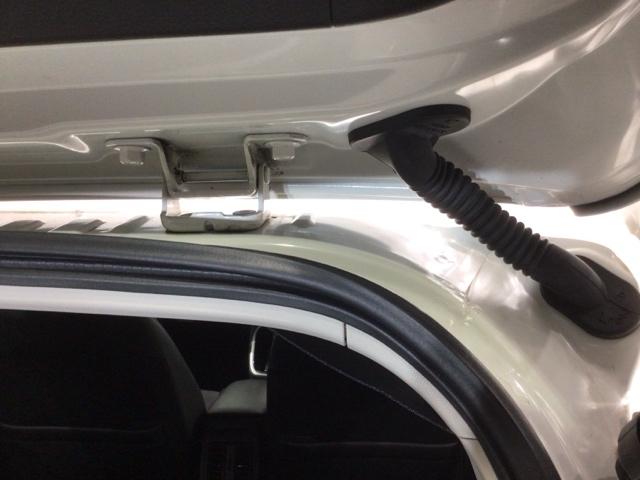 ヴェゼル ｅ：ＨＥＶＺ　Ｈ　ＳＥＮＳＩＮＧ　最長５年保証　ワンオ－ナ－　純正ナビ　ＴＶ　Ｒカメラ　ＢＴオ－ディオ　ＥＴＣ　ＬＥＤライト　ＶＳＡ　シ－トヒ－タ－　クルコン　アルミ　スマ－トキ－　盗難防止装置　整備記録簿　ＡＡＣ（43枚目）