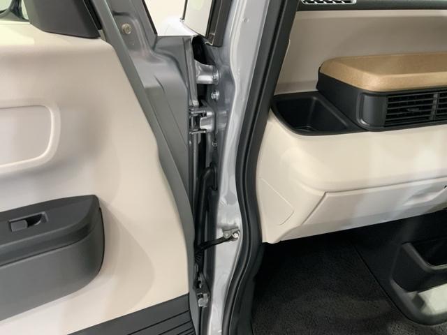 Ｎ－ＢＯＸ ベースグレード　Ｈ　ＳＥＮＳＩＮＧ　新車保証　試乗車　ワンオーナー　ナビＬＸＵ－２４２ＮＢｉ　ＴＶ　Ｒカメラ　ＣＤ録音　ＢＴオ－ディオ　ＤＶＤ　シートヒーター　ＥＴＣ　ＬＥＤライト　ＶＳＡ　両側電動ドア　クルコン（42枚目）