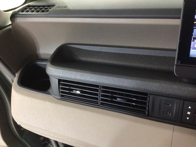 Ｎ－ＢＯＸジョイ ターボ　Ｈ　ＳＥＮＳＩＮＧ　２ト－ン　新車保証　試乗車　ワンオーナー　ナビＬＸＵ－２４２ＮＢｉ　ＴＶ　Ｒカメラ　ＣＤ録音　ＢＴオ－ディオ　ＤＶＤ　シ－トヒ－タ－　ＥＴＣ　ＬＥＤライト　両側電動ドア　ＶＳＡ（27枚目）