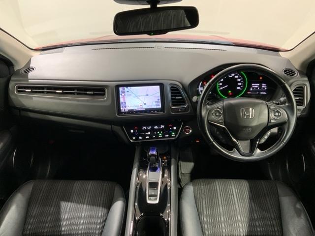 ヴェゼル ハイブリッドＺ・ホンダセンシング　１年保証　ナビＶＸＭ－１７５ＶＦｉ　ＴＶ　Ｒカメラ　ＣＤ録音　ＢＴオ－ディオ　ＤＶＤ　ＥＴＣ　ＬＥＤライト　ＶＳＡ　シ－トヒ－タ－　アルミ　スマ－トキ－　スペアキー　盗難防止装置　整備記録簿　ＡＡＣ（8枚目）