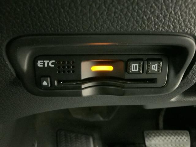 ヴェゼル ハイブリッドＺ・ホンダセンシング　１年保証　ナビＶＸＭ－１７５ＶＦｉ　ＴＶ　Ｒカメラ　ＣＤ録音　ＢＴオ－ディオ　ＤＶＤ　ＥＴＣ　ＬＥＤライト　ＶＳＡ　シ－トヒ－タ－　アルミ　スマ－トキ－　スペアキー　盗難防止装置　整備記録簿　ＡＡＣ（13枚目）