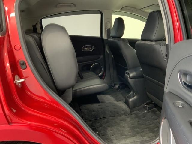 ヴェゼル ハイブリッドＺ・ホンダセンシング　１年保証　ナビＶＸＭ－１７５ＶＦｉ　ＴＶ　Ｒカメラ　ＣＤ録音　ＢＴオ－ディオ　ＤＶＤ　ＥＴＣ　ＬＥＤライト　ＶＳＡ　シ－トヒ－タ－　アルミ　スマ－トキ－　スペアキー　盗難防止装置　整備記録簿　ＡＡＣ（31枚目）