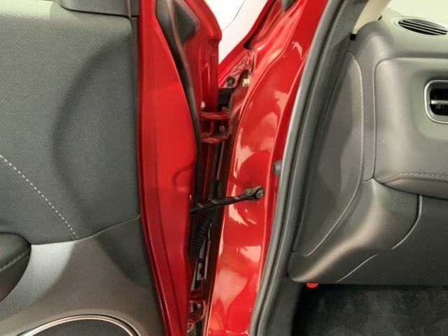 ヴェゼル ハイブリッドＺ・ホンダセンシング　１年保証　ナビＶＸＭ－１７５ＶＦｉ　ＴＶ　Ｒカメラ　ＣＤ録音　ＢＴオ－ディオ　ＤＶＤ　ＥＴＣ　ＬＥＤライト　ＶＳＡ　シ－トヒ－タ－　アルミ　スマ－トキ－　スペアキー　盗難防止装置　整備記録簿　ＡＡＣ（42枚目）