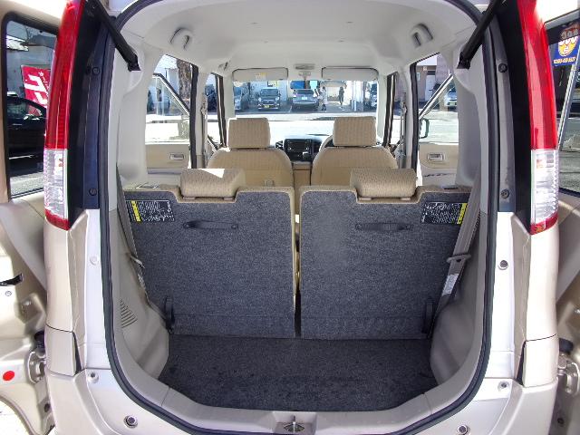X 禁煙車 スマートキー プッシュスタート バックカメラ タイミングチェーン 後方両側スライドドア 左片側電動パワースライドドア AUX接続付CDオーディオ キーレス 定期点検記録簿 サイドエアバック CVTミッション レベライザー 取扱説明書 盗難防止装置(10枚目)