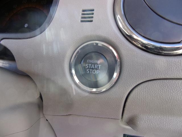 X 禁煙車 スマートキー プッシュスタート バックカメラ タイミングチェーン 後方両側スライドドア 左片側電動パワースライドドア AUX接続付CDオーディオ キーレス 定期点検記録簿 サイドエアバック CVTミッション レベライザー 取扱説明書 盗難防止装置(48枚目)