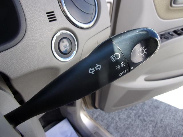 X 禁煙車 スマートキー プッシュスタート バックカメラ タイミングチェーン 後方両側スライドドア 左片側電動パワースライドドア AUX接続付CDオーディオ キーレス 定期点検記録簿 サイドエアバック CVTミッション レベライザー 取扱説明書 盗難防止装置(53枚目)