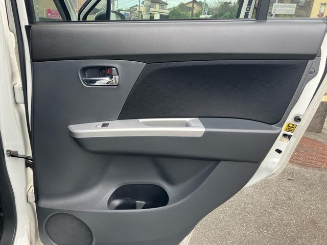 ワゴンＲ ＦＸリミテッド　スマートキー　オートエアコン　電格ウインカーミラー　盗難防止システム	衝突安全ボディ（28枚目）