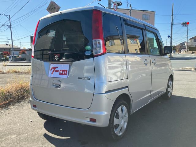 パレット Ｘ　左側パワースライドドア　プッシュスタート　スマートキー　プッシュスタート　ＣＤ　バックモニター　電動格納ミラー　オートエアコン　プライバシーガラス　セキュリティ（11枚目）