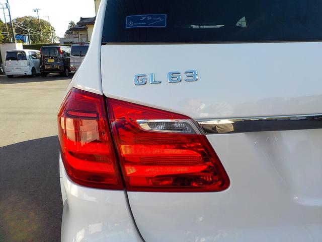 GL63 AMG デジーノ インテリアパッケージ 白革シート トリプルサンルーフ 純正ナビTV 21インチアルミ 7人乗り 両側後席モニター(23枚目)