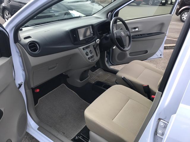 X ナビ 軽自動車 ホワイト CVT AC 4名乗り(12枚目)