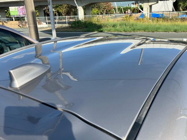 ヤリス ハイブリッドＺ　禁煙車　衝突軽減　レーダークルーズ　オートハイビーム　ＬＥＤヘッド　シートヒーター　スマートキー　オートエアコン　ドラレコ　ＥＴＣ（8枚目）