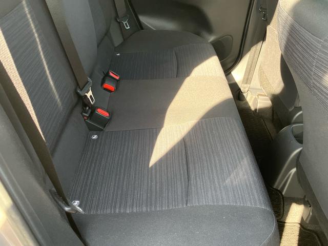 ヤリス ハイブリッドＺ　禁煙車　衝突軽減　レーダークルーズ　オートハイビーム　ＬＥＤヘッド　シートヒーター　スマートキー　オートエアコン　ドラレコ　ＥＴＣ（40枚目）