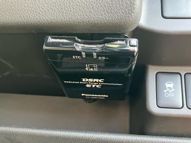 eKカスタム Tセーフティパッケージ 4WD ターボ 禁煙車 運転席シートヒーター ドラレコ スマートキー HIDヘッド  オートライト オートエアコン 純正15インチアルミ(33枚目)