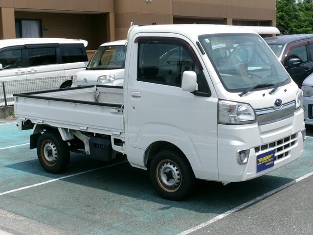 サンバートラック ＴＣ　ユーザー様買取車／４速オートマ／エアコン／パワステ／パワーウインドウ／三方開／タイミングチェーン／ハイゼットトラック／検Ｒ８．１１／全国対応走行距離無制限１年保証付（4枚目）