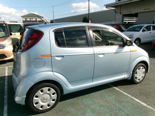 Ｒ２ ｉ　５速マニュアル車／ワンオーナー／キーレス／車検整備付／全国対応走行距離無制限１年保証付（6枚目）