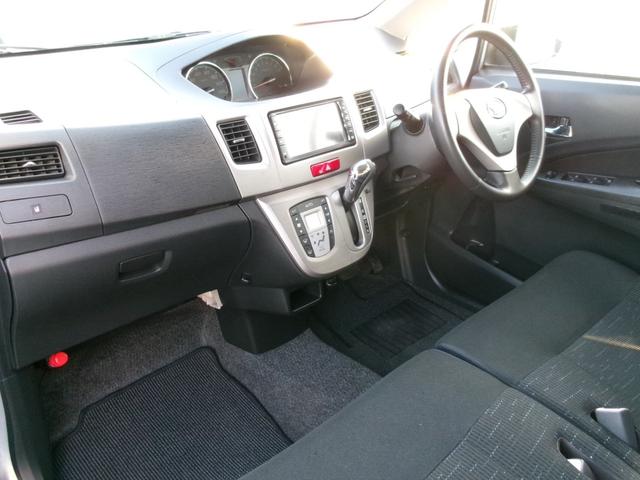 ムーヴ カスタム　Ｘリミテッド　ＴＶナビ／バックカメラ／プッシュスタート／インテリキー／ＨＩＤ／オートエアコン／タイミングチェーン／検Ｒ９．２．２０／全国対応走行距離無制限１年保証付／エアコン保証（11枚目）