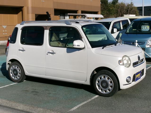 ミラココア ココアプラスＸ　フルセグＴＶナビ／バックカメラ／ルーフレール／インテリキー／オートエアコン／フォグライト／タイミングチェーン／車検整備付／全国対応走行距離無制限１年保証付／エアコン保証（4枚目）