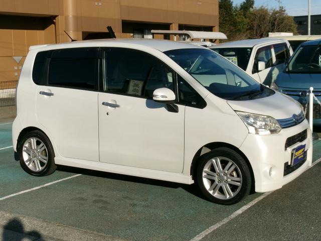 ムーヴ カスタム　ＲＳ　ターボ／フルセグＴＶナビ／ＨＩＤ／プッシュスタート／インテリキー／純正ＭＯＭＯステアリング／オートエアコン／タイミングチェーン／車検整備付／全国対応走行距離無制限１年保証付（4枚目）