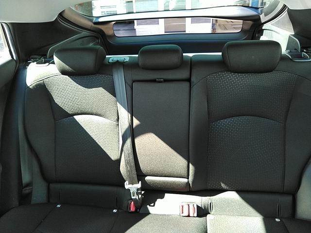 プリウス S ECLIPSEナビ+ETC LEDヘッドランプ 前後コーナーセンサー 社外16インチ黒ホイール(29枚目)