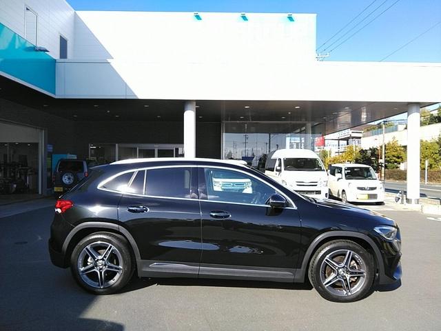 ＧＬＡクラス ＧＬＡ２００ｄ　４マチック　ＡＭＧライン　レーダーセーフティＰＫＧ　ナビＰＫＧ　全周囲カメラ　ハーフレザーシート　ＥＴＣ２．０　純正前後ドラレコ　ＡＭＧアルミホイール（4枚目）